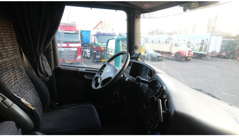 Scania R 420 3 PEDALS RETARDER - Tractor: foto 5 Scania R 420 3 PEDALS RETARDER - Tractor: foto 5