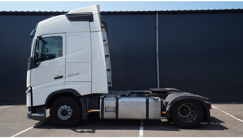 Volvo FH 460 EURO 6 GLOBETROTTER 696.000KM - Tractor: foto 1 Volvo FH 460 EURO 6 GLOBETROTTER 696.000KM - Tractor: foto 1