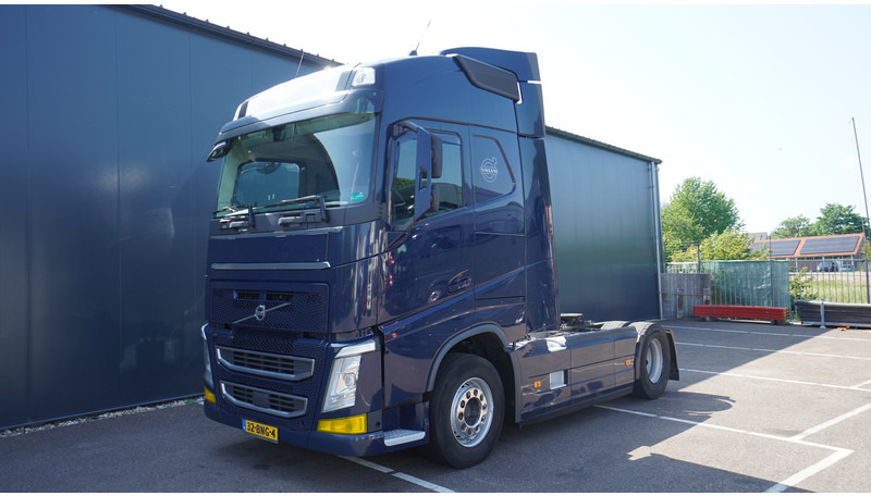 Volvo FH460 EURO 6 GLOBETROTTER 833.000KM - Tractor: foto 3 Volvo FH460 EURO 6 GLOBETROTTER 833.000KM - Tractor: foto 3