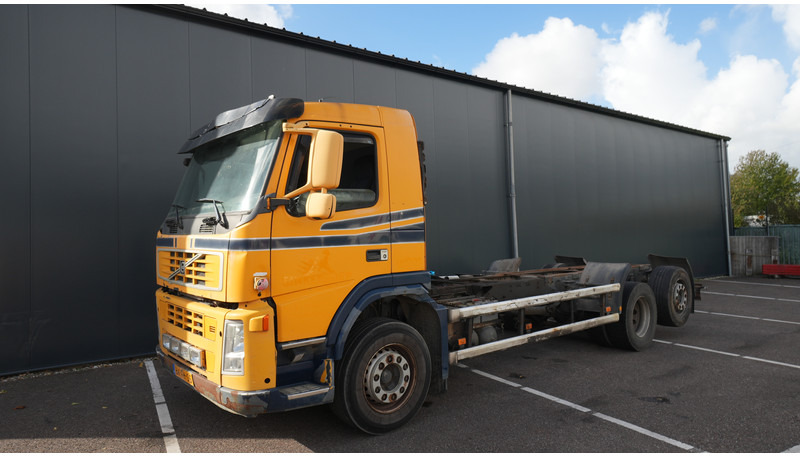 Volvo FM9 340 6X2 CHASSIS EURO 5 480000KM - Caminhão chassi: foto 3 Volvo FM9 340 6X2 CHASSIS EURO 5 480000KM - Caminhão chassi: foto 3