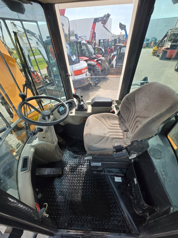 Carregadeira de rodas Case 21E: foto 11