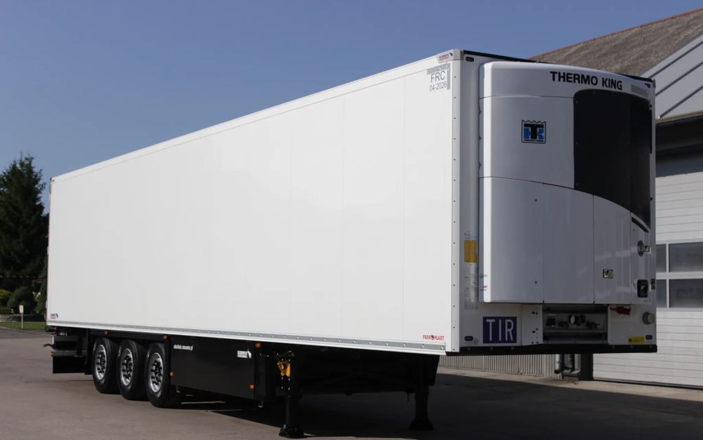 Schmitz Cargobull FP 60 V7 Thermo King SLXi 300 / 3 820 MTG** / JAK NOWA / ŚCIANA 7 CM / - Semireboque frigorífico: foto 3 Schmitz Cargobull FP 60 V7 Thermo King SLXi 300 / 3 820 MTG** / JAK NOWA / ŚCIANA 7 CM / - Semireboque frigorífico: foto 3