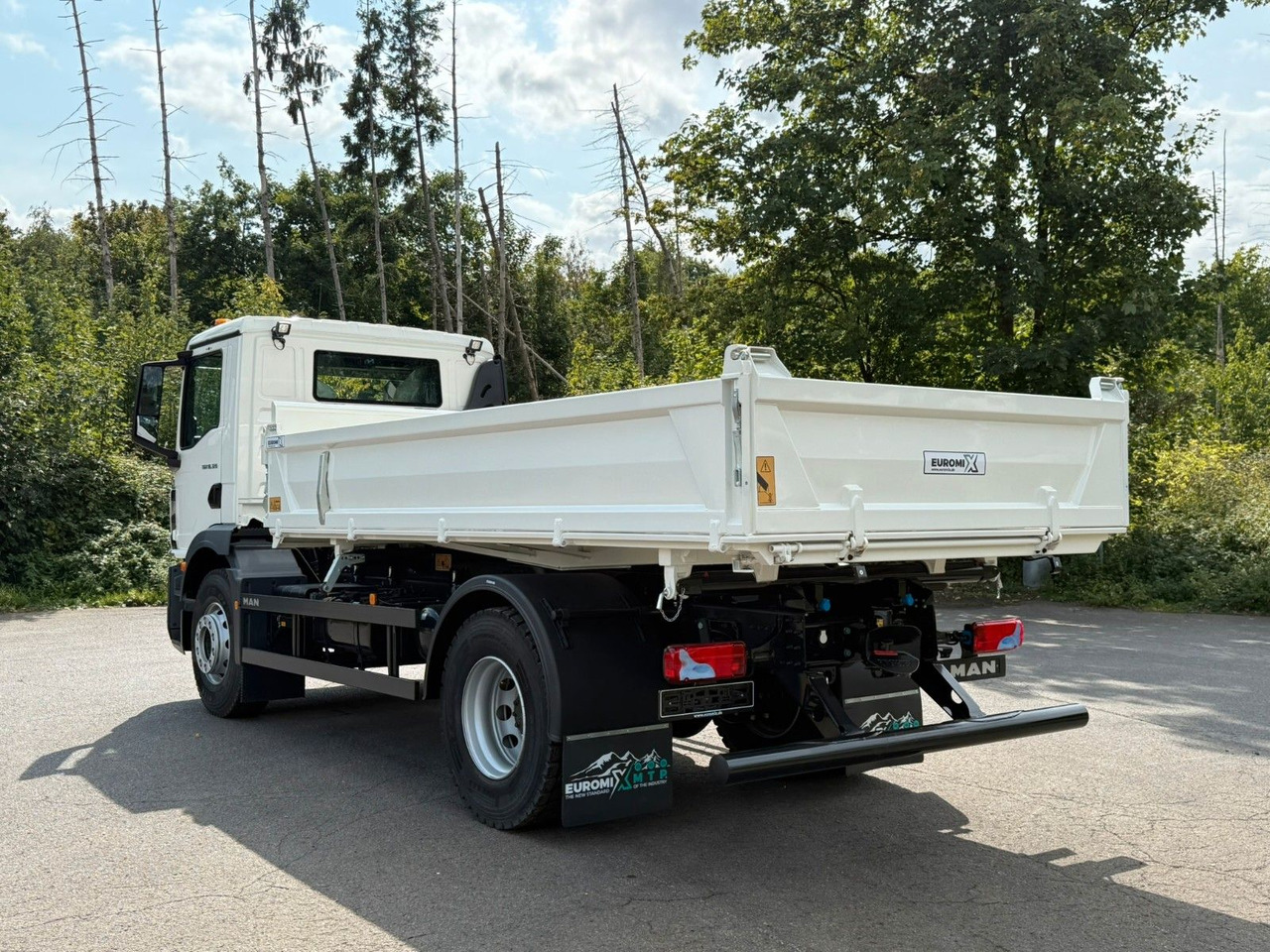 MAN TGM 18.320 4X2 / Euro 6e 3-Seiten-Kipper - Caminhão basculante: foto 5 MAN TGM 18.320 4X2 / Euro 6e 3-Seiten-Kipper - Caminhão basculante: foto 5
