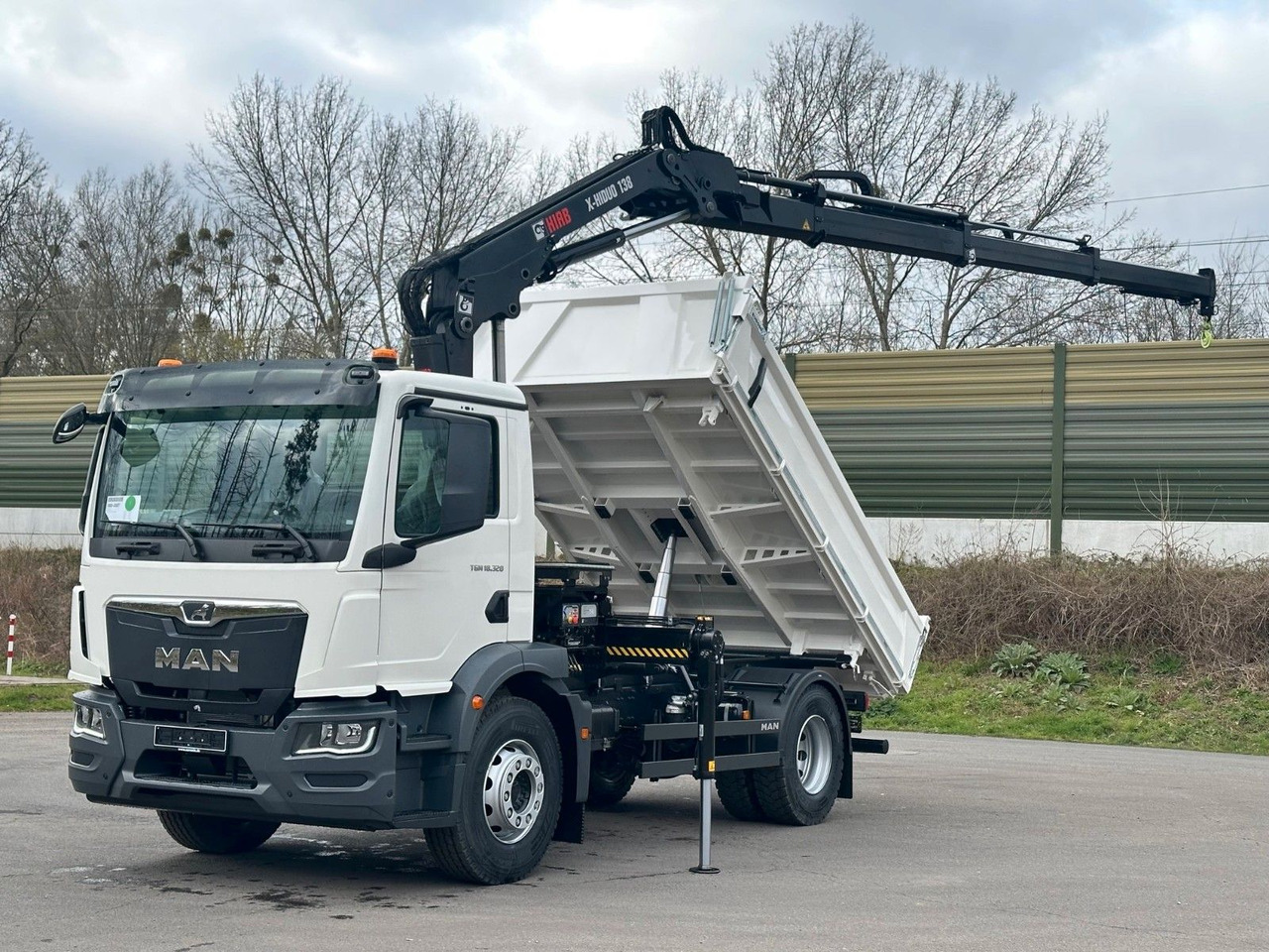 MAN TGM 18.320 4x2 Euro6e Hiab X-HiDuo 138DS-3 - Caminhão basculante, Caminhão grua: foto 1 MAN TGM 18.320 4x2 Euro6e Hiab X-HiDuo 138DS-3 - Caminhão basculante, Caminhão grua: foto 1