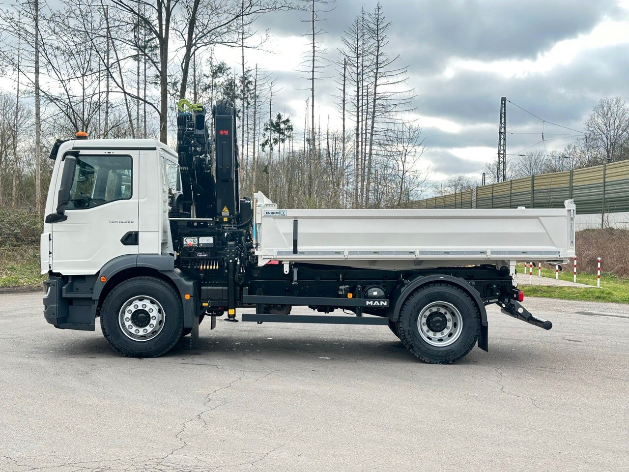MAN TGM 18.320 4x2 Euro6e Hiab X-HiDuo 138DS-3 - Caminhão basculante, Caminhão grua: foto 5 MAN TGM 18.320 4x2 Euro6e Hiab X-HiDuo 138DS-3 - Caminhão basculante, Caminhão grua: foto 5