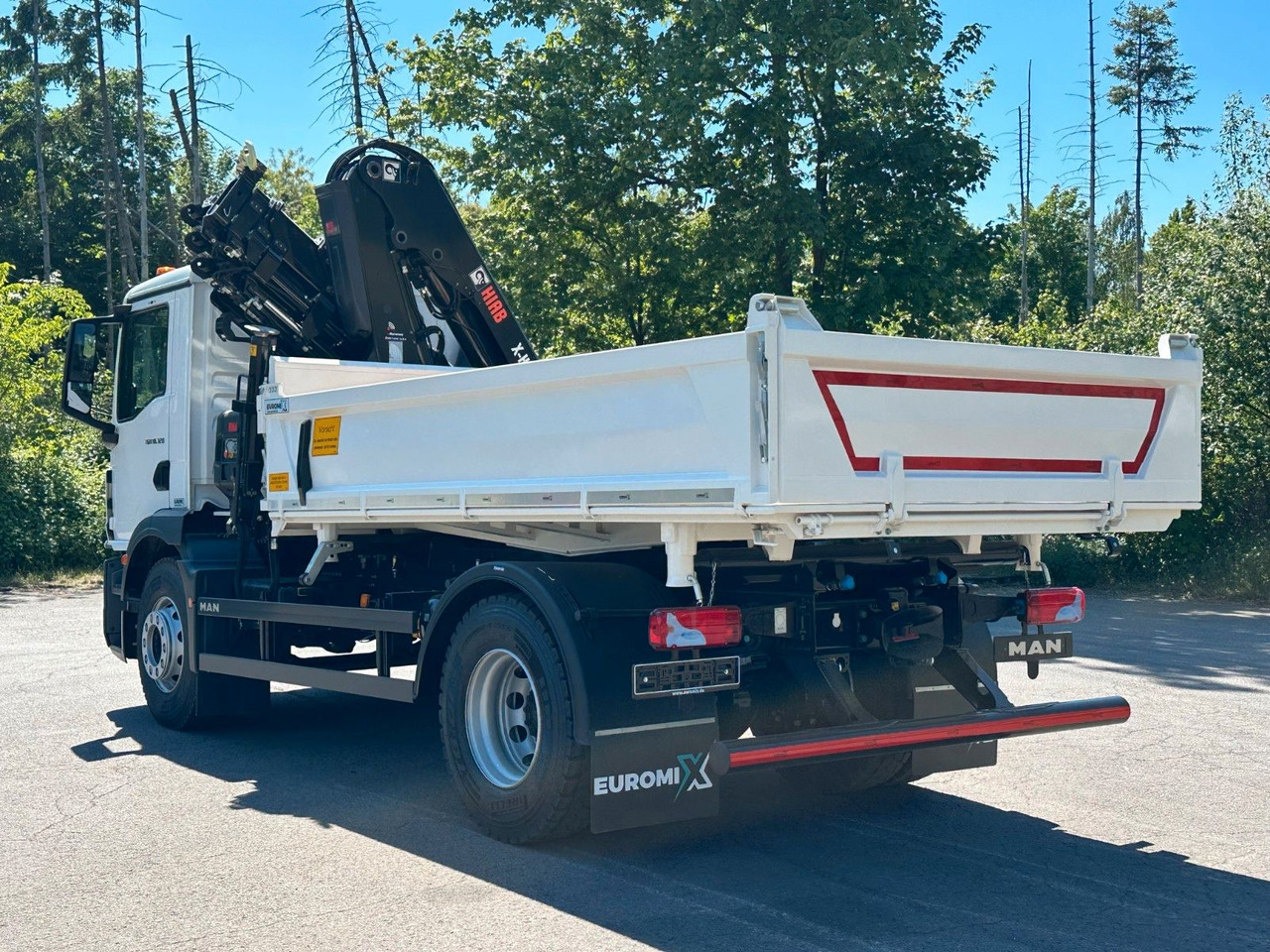 MAN TGM 18.320 4x2 Euro6e Hiab X-HiDuo 138DS-4 - Caminhão basculante, Caminhão grua: foto 4 MAN TGM 18.320 4x2 Euro6e Hiab X-HiDuo 138DS-4 - Caminhão basculante, Caminhão grua: foto 4