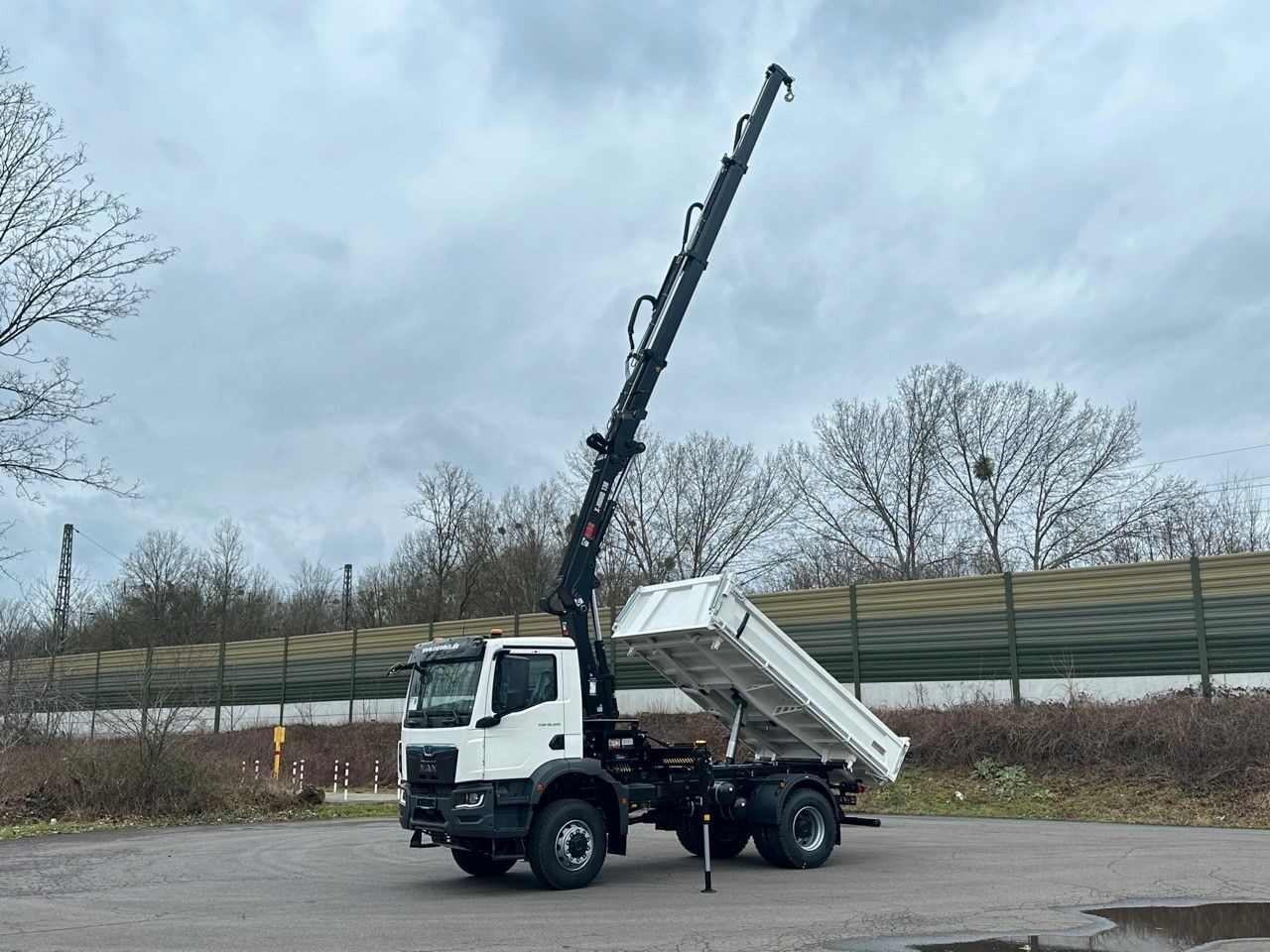 Caminhão basculante, Caminhão grua MAN TGM 18.320 4x4 Euro6e Hiab X-HiDuo 138DS-3: foto 7