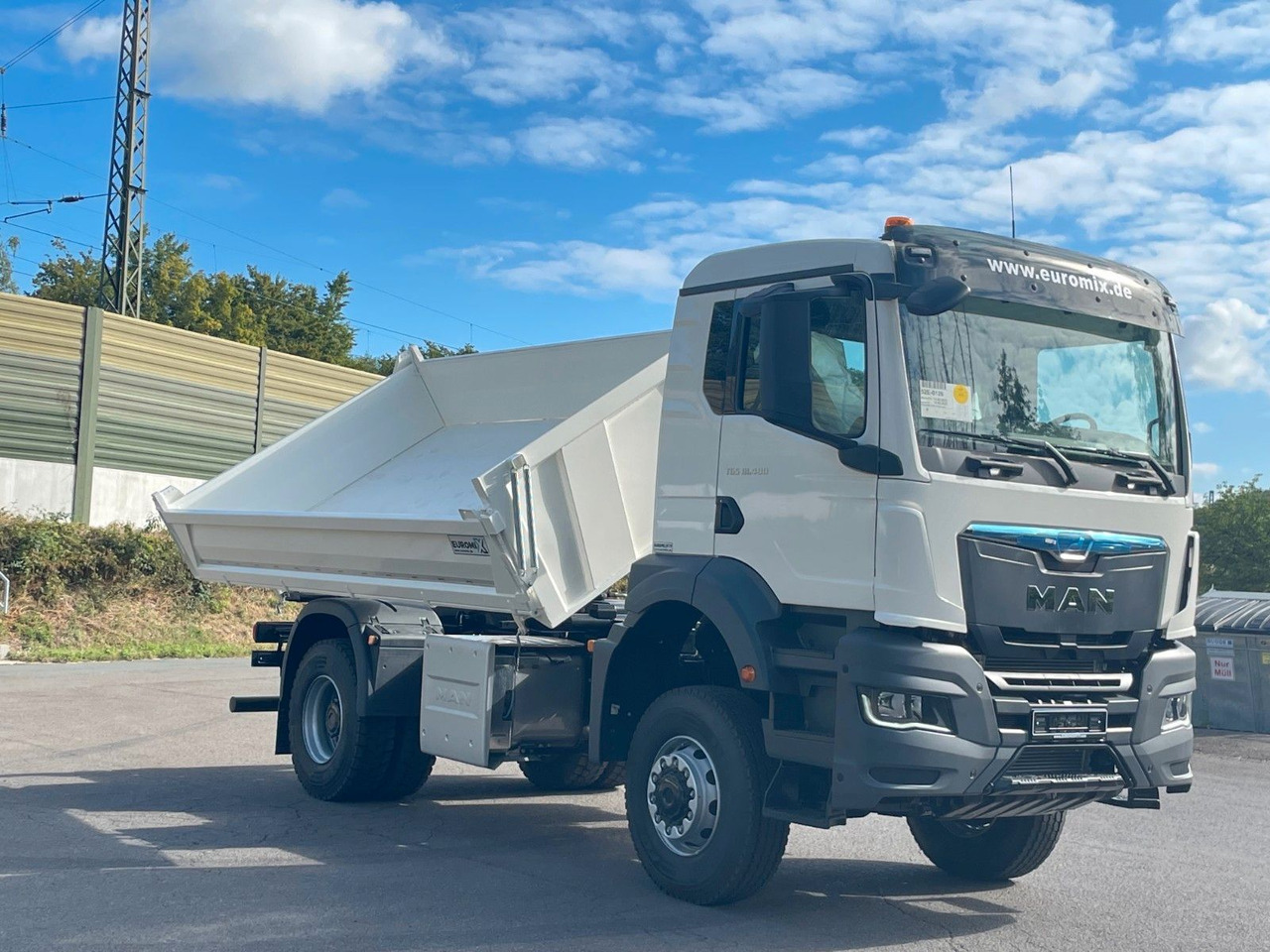 MAN TGS 18.400 TG3 4x4 Euro6e 3-Seiten-Kippe Euromix - Caminhão basculante: foto 2 MAN TGS 18.400 TG3 4x4 Euro6e 3-Seiten-Kippe Euromix - Caminhão basculante: foto 2