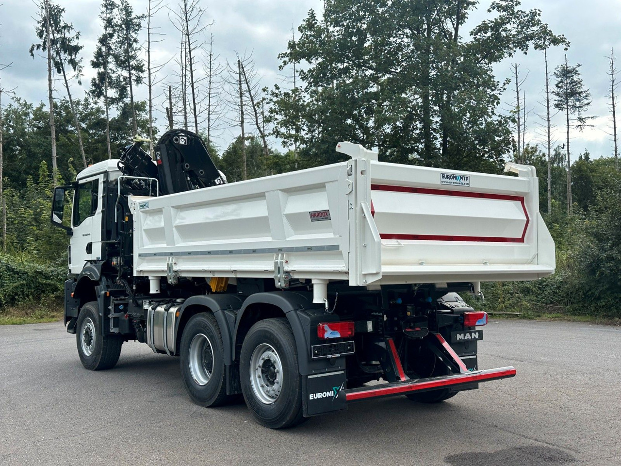 MAN TGS 28.440 6x4-4/3-Seiten- Kipper / Hiab 138-3 - Caminhão basculante, Caminhão grua: foto 5 MAN TGS 28.440 6x4-4/3-Seiten- Kipper / Hiab 138-3 - Caminhão basculante, Caminhão grua: foto 5