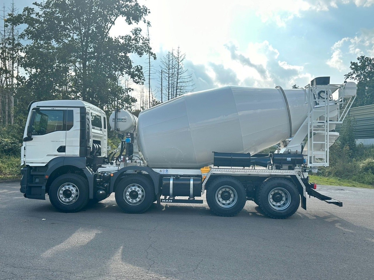 MAN TGS 32.440 8x4 / Euromix MTP EM 9 L - Caminhão betoneira: foto 4 MAN TGS 32.440 8x4 / Euromix MTP EM 9 L - Caminhão betoneira: foto 4