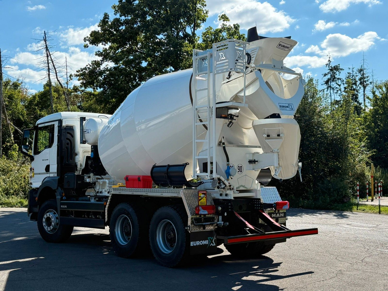 MAN TGS 33.440 / 6X4 Euro6e Euromix MTP EM 7 L - Caminhão betoneira: foto 5 MAN TGS 33.440 / 6X4 Euro6e Euromix MTP EM 7 L - Caminhão betoneira: foto 5