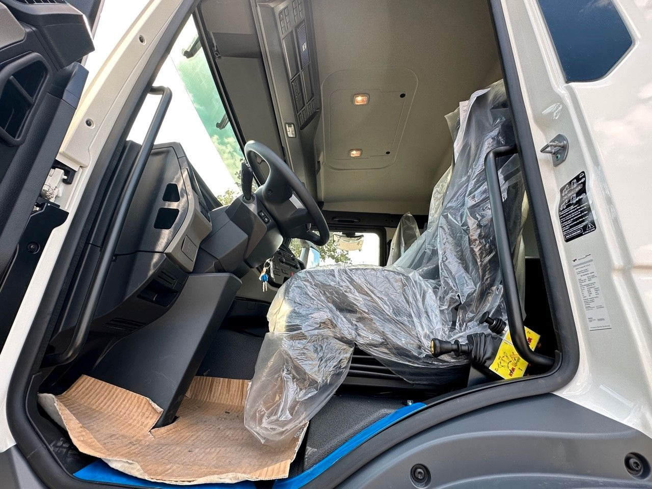 MAN TGS 35.470 BB 8X4 3-Seiten-Kipper EuromixMTP - Caminhão basculante: foto 4 MAN TGS 35.470 BB 8X4 3-Seiten-Kipper EuromixMTP - Caminhão basculante: foto 4
