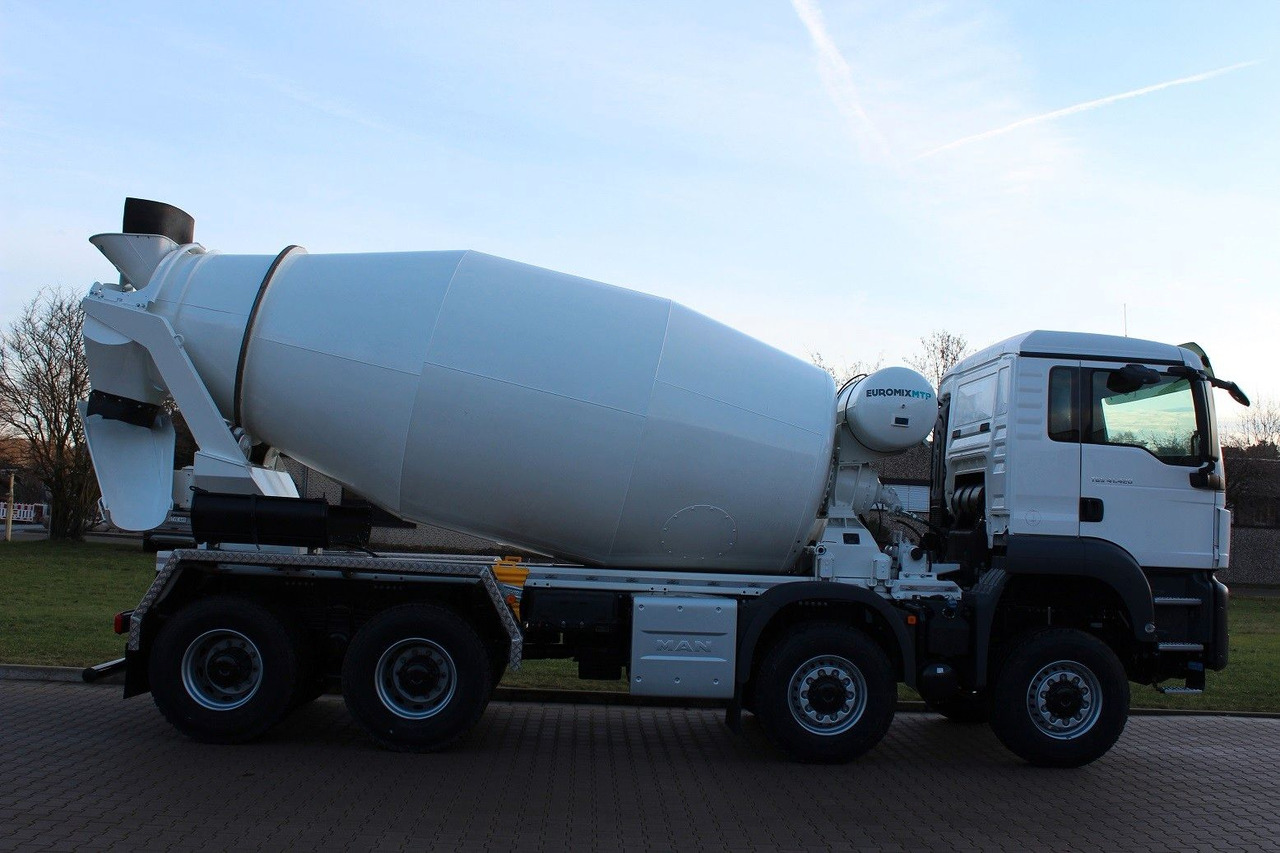 MAN TGS 35.480 8x6 EuromixMTP EM 10 L MAN TGS 35.480 8x6 EuromixMTP EM 10 L - Caminhão betoneira: foto 4 MAN TGS 35.480 8x6 EuromixMTP EM 10 L MAN TGS 35.480 8x6 EuromixMTP EM 10 L - Caminhão betoneira: foto 4