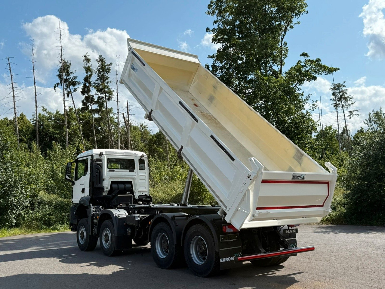 MAN TGS 35.480 8x8 EuromixMTP 3-Seiten-Kipper - Caminhão basculante: foto 4 MAN TGS 35.480 8x8 EuromixMTP 3-Seiten-Kipper - Caminhão basculante: foto 4