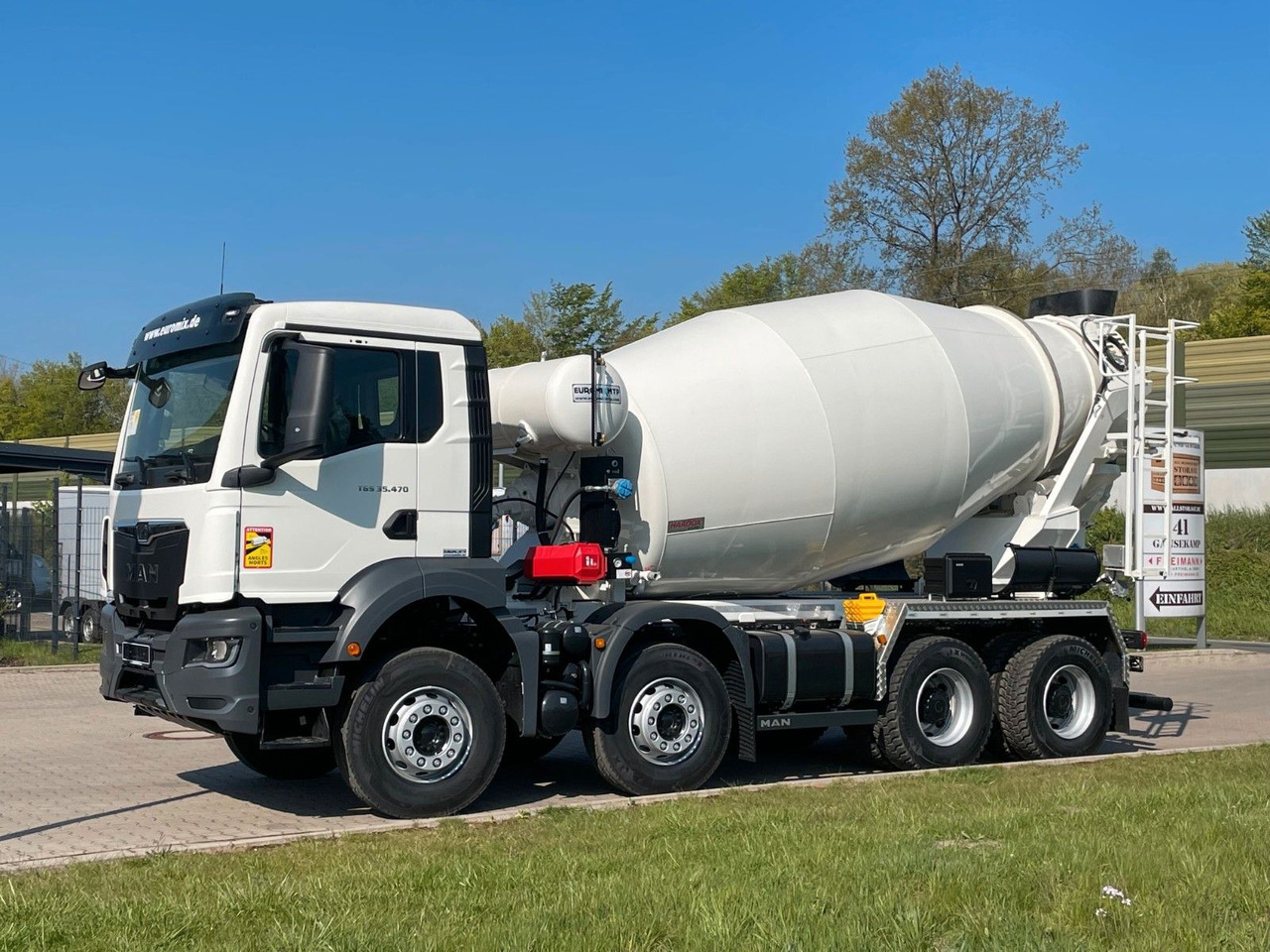 MAN TGS 35.520 8x4 /Euro6e EuromixMTP EM 10 L - Caminhão betoneira: foto 1 MAN TGS 35.520 8x4 /Euro6e EuromixMTP EM 10 L - Caminhão betoneira: foto 1