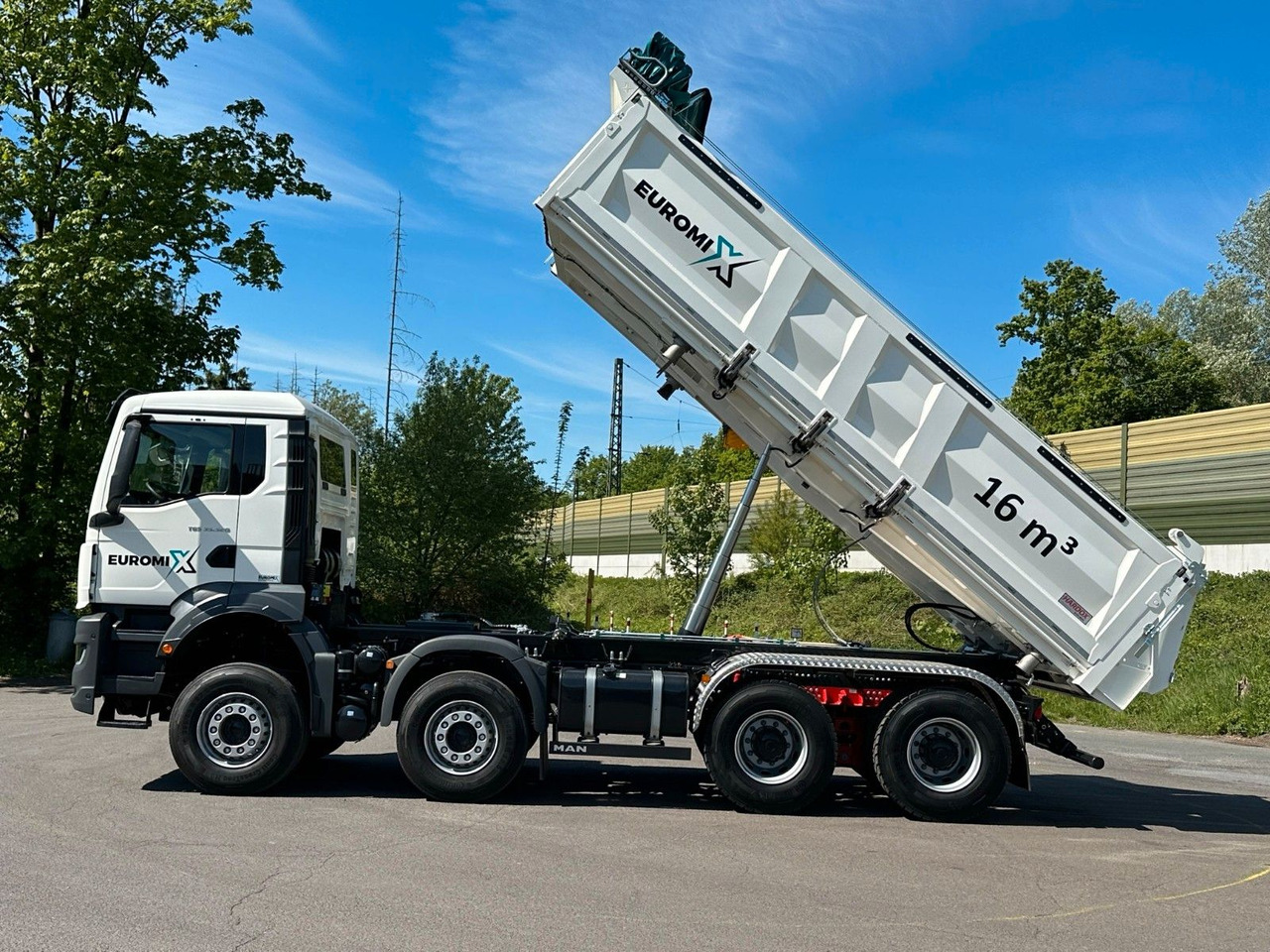 Caminhão basculante MAN TGS 35.520 8x4 EuromixMTP 3-Seiten-Kipper: foto 8