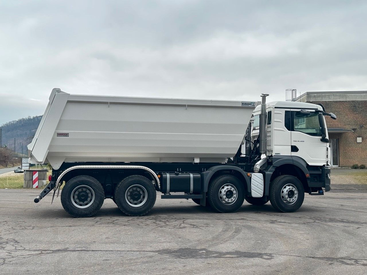 Caminhão basculante MAN TGS 41.400 8x4 / EUROMIX MTP 20m³/ EURO 5: foto 6