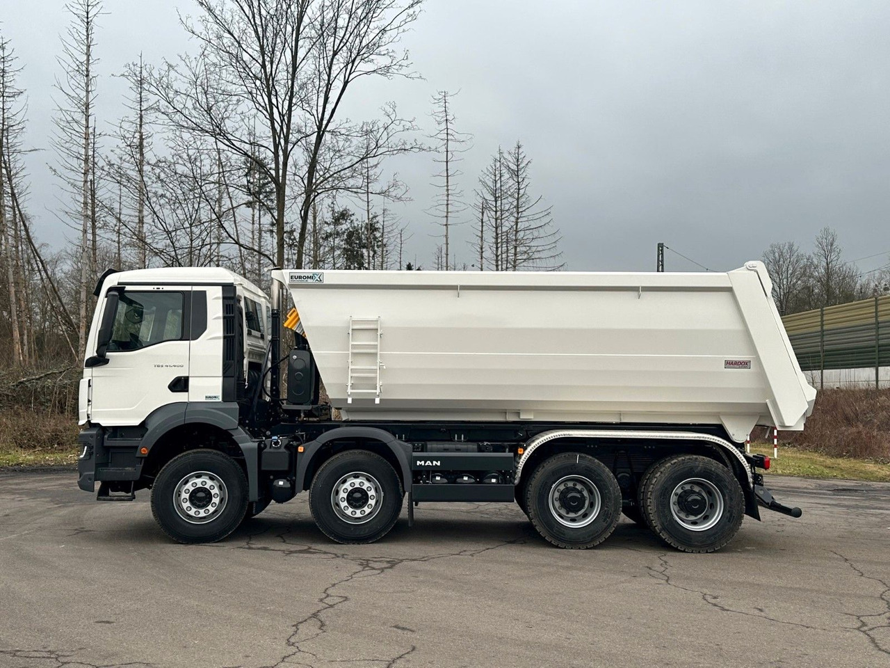 MAN TGS 41.400 8x4 / EUROMIX MTP 20m³/ EURO 5 - Caminhão basculante: foto 4 MAN TGS 41.400 8x4 / EUROMIX MTP 20m³/ EURO 5 - Caminhão basculante: foto 4