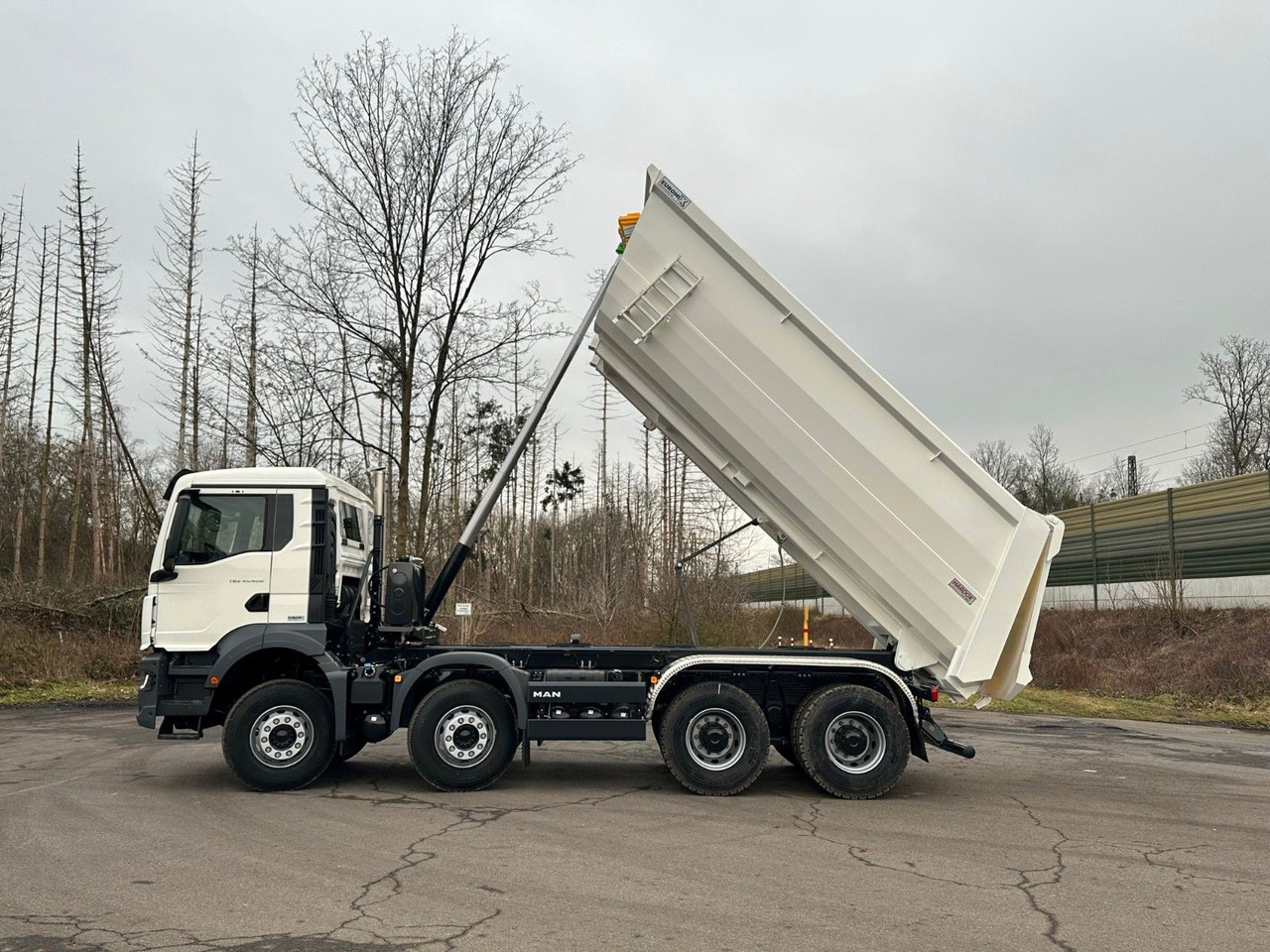 Caminhão basculante MAN TGS 41.400 8x4 / EUROMIX MTP 20m³/ EURO 5: foto 10