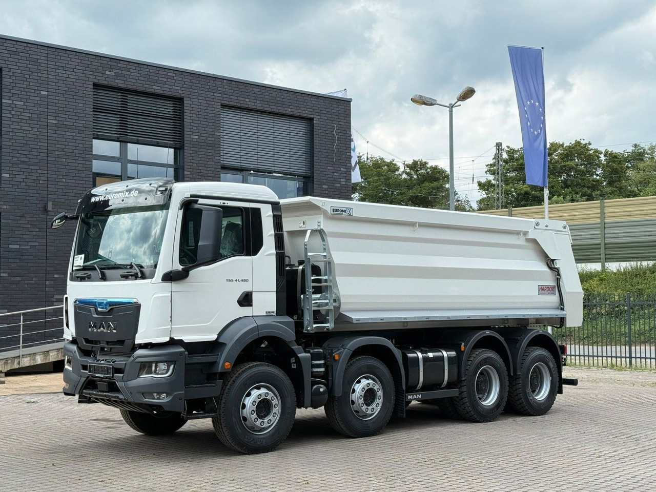 MAN TGS 41.480 BB 8X4 Euromix Mulden Kipper HARDOX - Caminhão basculante: foto 5 MAN TGS 41.480 BB 8X4 Euromix Mulden Kipper HARDOX - Caminhão basculante: foto 5