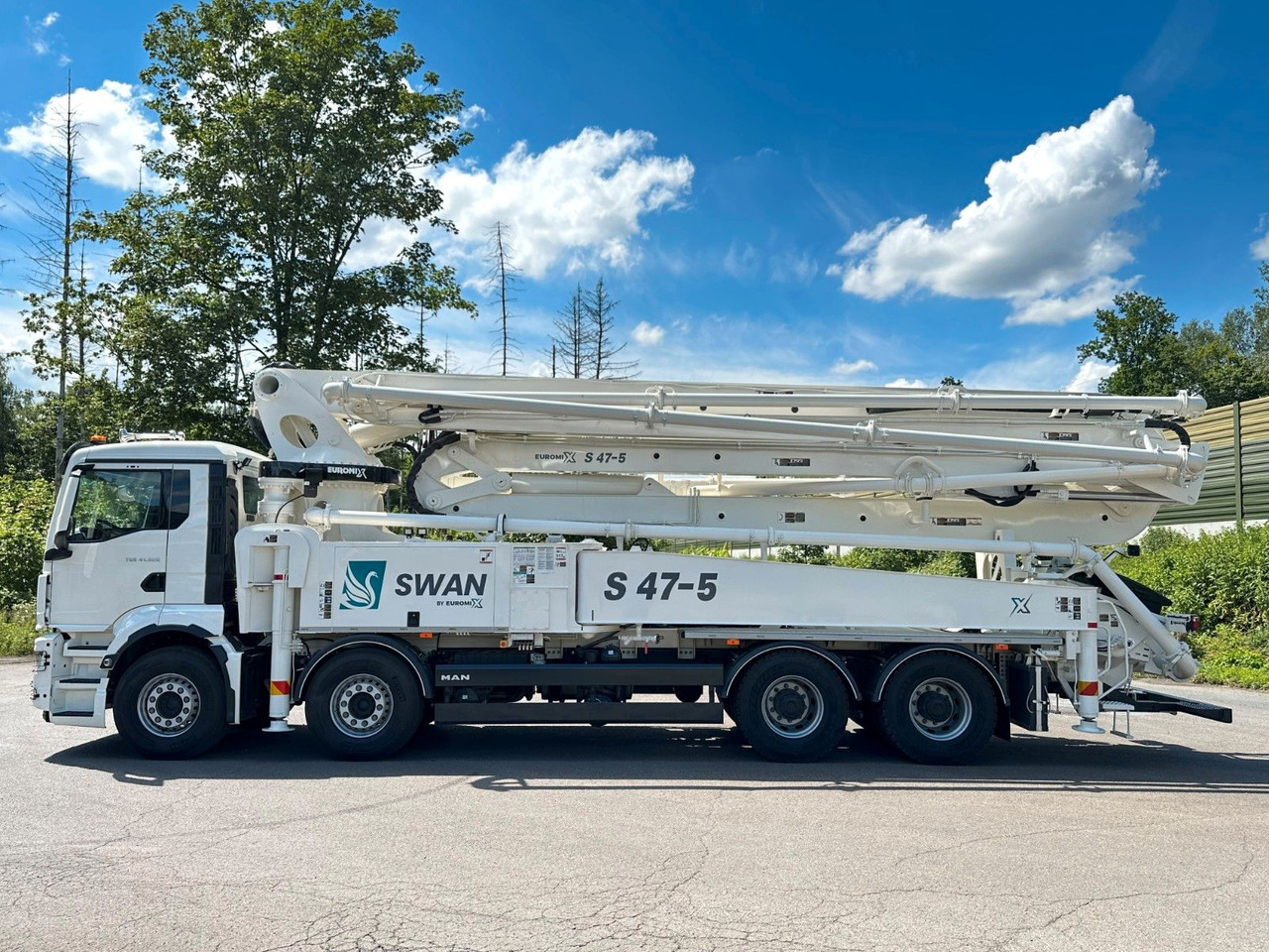 MAN TGS 41.520 8x4 SWAN TSP 47-5 160RZ ( 47m ) - Caminhão betoneira: foto 3 MAN TGS 41.520 8x4 SWAN TSP 47-5 160RZ ( 47m ) - Caminhão betoneira: foto 3