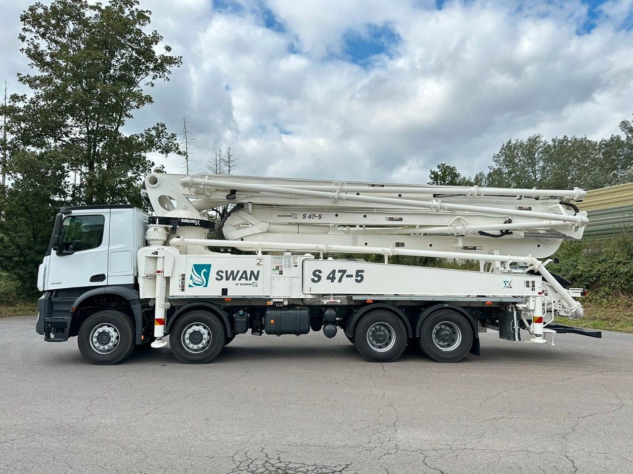 Mercedes-Benz Arocs 5 4142 8x4 SWAN TSP 47-5 160RZ ( 47m ) - Caminhão betoneira: foto 5 Mercedes-Benz Arocs 5 4142 8x4 SWAN TSP 47-5 160RZ ( 47m ) - Caminhão betoneira: foto 5