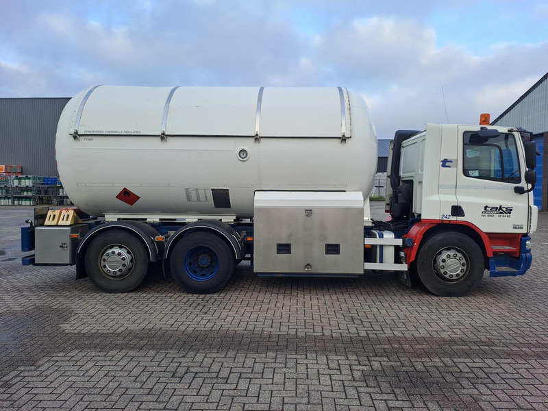 DAF FAN CF75. 6x2 -24030 Liter Gas tank truck ID 2.166 Rootselaar, flowmeter, pump, sunroof on tank - Caminhão tanque: foto 1 DAF FAN CF75. 6x2 -24030 Liter Gas tank truck ID 2.166 Rootselaar, flowmeter, pump, sunroof on tank - Caminhão tanque: foto 1
