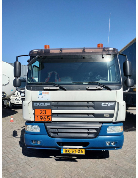 DAF FAN CF75. 6x2 -24030 Liter Gas tank truck ID 2.166 Rootselaar, flowmeter, pump, sunroof on tank - Caminhão tanque: foto 3 DAF FAN CF75. 6x2 -24030 Liter Gas tank truck ID 2.166 Rootselaar, flowmeter, pump, sunroof on tank - Caminhão tanque: foto 3