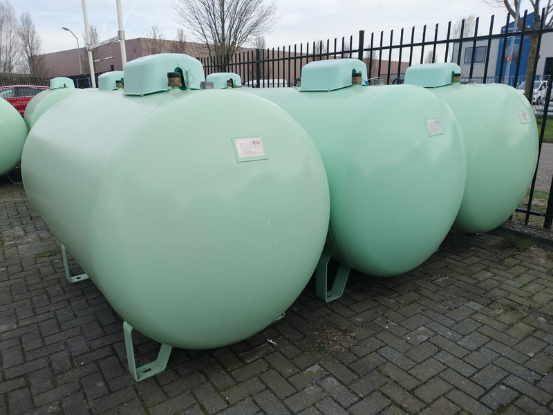 De Visser Propaan/Butaan LPG tank 2700 L (1,35 ton) Gastank, Gas, Gaz, LPG, GPL, Propane, Butane Ø 1250 including tank fittings - Tanque de combustível: foto 2 De Visser Propaan/Butaan LPG tank 2700 L (1,35 ton) Gastank, Gas, Gaz, LPG, GPL, Propane, Butane Ø 1250 including tank fittings - Tanque de combustível: foto 2