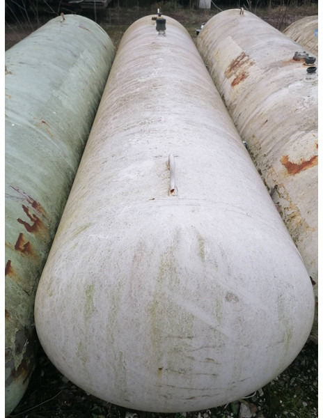 De Visser gastank Used Propane/Butane LPG tanks 1600 L (0,8 ton) Used ID 1.200 - Tanque de combustível: foto 3 De Visser gastank Used Propane/Butane LPG tanks 1600 L (0,8 ton) Used ID 1.200 - Tanque de combustível: foto 3