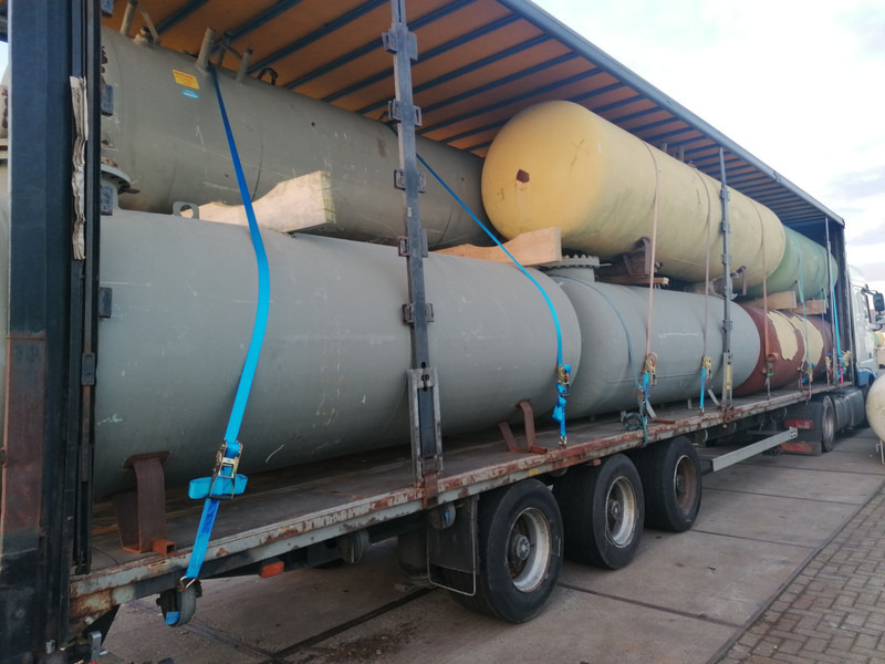 Visser 4850L(2.42 ton) Gastanks - Gas, Gaz, LPG, GPL, Propane, Butane tank Underground Gastank Used Tanks ID 1.008 ( Flexible options: Wholesale in a trailer/ Retail) - Caminhão tanque: foto 5 Visser 4850L(2.42 ton) Gastanks - Gas, Gaz, LPG, GPL, Propane, Butane tank Underground Gastank Used Tanks ID 1.008 ( Flexible options: Wholesale in a trailer/ Retail) - Caminhão tanque: foto 5