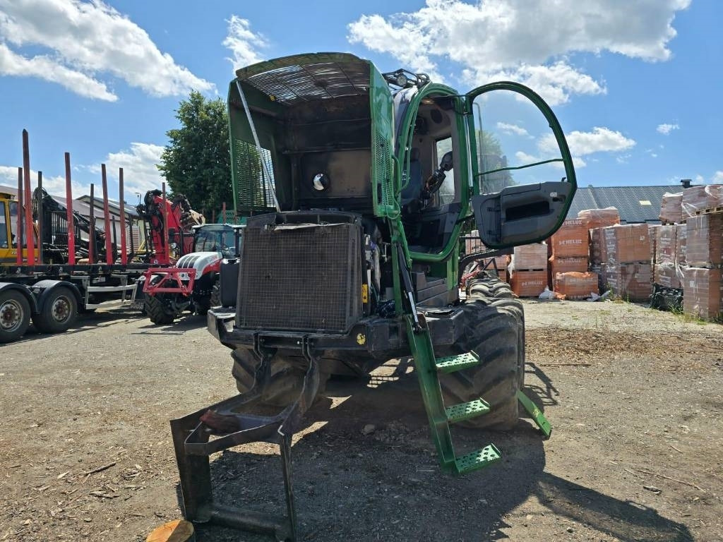 John Deere 810 E  - Forwarder: foto 5 John Deere 810 E  - Forwarder: foto 5