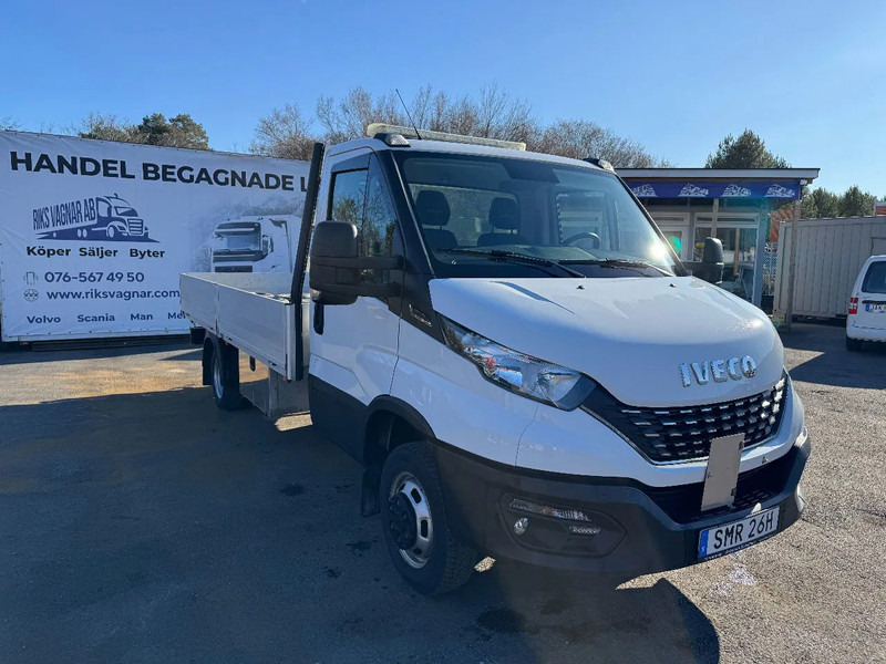 Iveco Daily 35C18, Flatbed + alu-side boards, 3.0TDi, 2022 - Camião de caixa aberta/ Plataforma: foto 1 Iveco Daily 35C18, Flatbed + alu-side boards, 3.0TDi, 2022 - Camião de caixa aberta/ Plataforma: foto 1