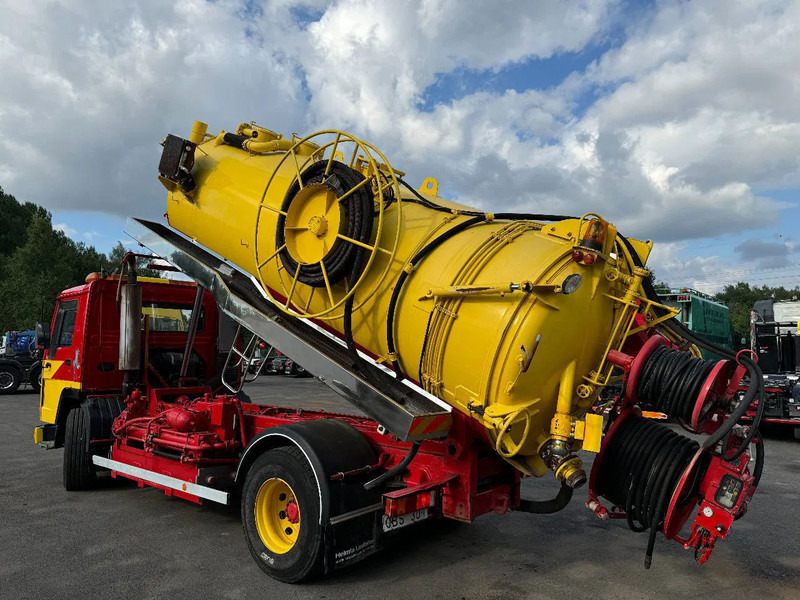 Volvo FL 10.320 12m3 Sludge / Vacuum & High Pressure-Truck, YM: 1990 - Caminhão limpa fossa: foto 4 Volvo FL 10.320 12m3 Sludge / Vacuum & High Pressure-Truck, YM: 1990 - Caminhão limpa fossa: foto 4