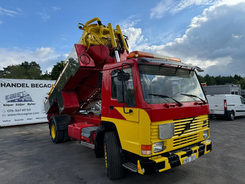 Volvo FL 10.320 4x2, 12m3 Sludge & Flushing-Truck, YM: 1990 - Caminhão limpa fossa: foto 1 Volvo FL 10.320 4x2, 12m3 Sludge & Flushing-Truck, YM: 1990 - Caminhão limpa fossa: foto 1