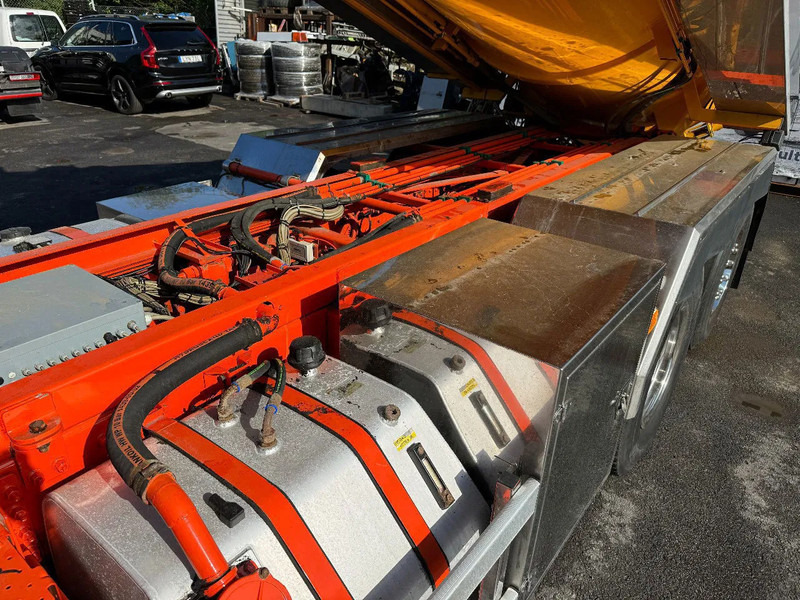 Volvo FMX 450 6x2*4, 14m3 Combi, Sludge / High Pressure-truck, 2017 - Caminhão limpa fossa: foto 4 Volvo FMX 450 6x2*4, 14m3 Combi, Sludge / High Pressure-truck, 2017 - Caminhão limpa fossa: foto 4