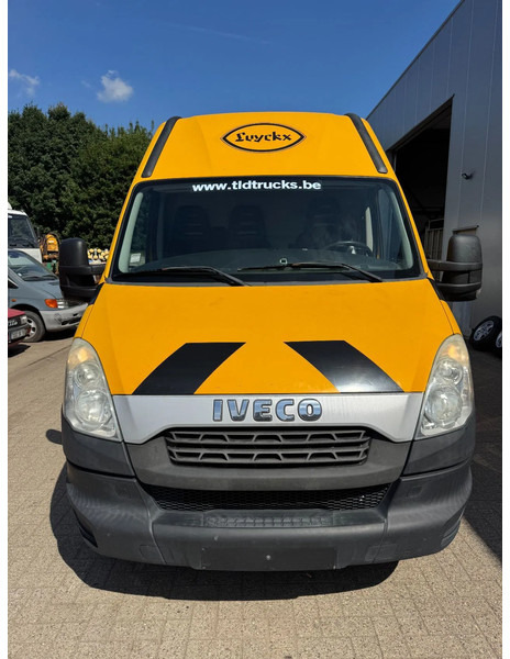 Iveco Daily **50C17-MAXI-EURO 5-AC** - Furgão: foto 2 Iveco Daily **50C17-MAXI-EURO 5-AC** - Furgão: foto 2