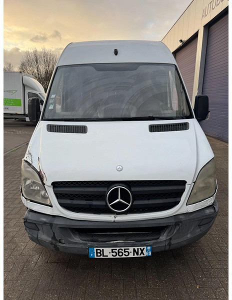 Mercedes-Benz Sprinter 310 - Furgão compacto: foto 2 Mercedes-Benz Sprinter 310 - Furgão compacto: foto 2