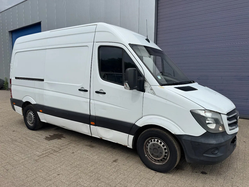 Mercedes-Benz Sprinter 311 **COOLING FOR MEDICATION TRANSPORT-EURO6B-AIRCO** - Carrinha frigorífica: foto 3 Mercedes-Benz Sprinter 311 **COOLING FOR MEDICATION TRANSPORT-EURO6B-AIRCO** - Carrinha frigorífica: foto 3