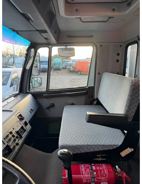 Caminhão com lona Steyr 11S **BELGIAN TRUCK-6CYL-FULL STEEL-MINT CONDITION**: foto 18