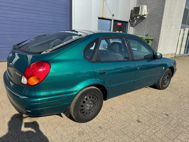 Toyota Corolla **5DOORS-PETROL-BELGIAN CAR-1A** - Sedã: foto 4 Toyota Corolla **5DOORS-PETROL-BELGIAN CAR-1A** - Sedã: foto 4
