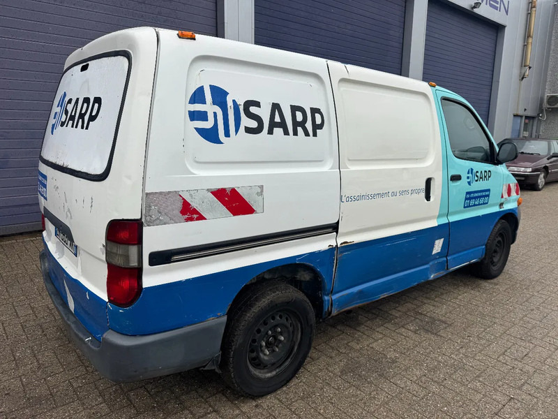 Toyota HiAce **DIESEL-FRENCH VAN** - Furgão compacto: foto 5 Toyota HiAce **DIESEL-FRENCH VAN** - Furgão compacto: foto 5