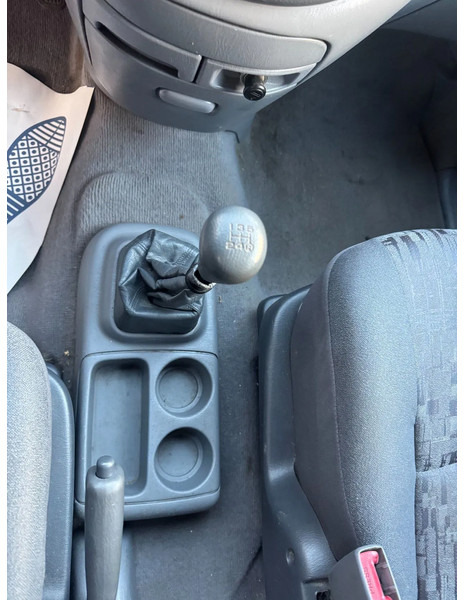 Automóvel Toyota Previa **7SEATS-AC-FRENCH CAR**: foto 12