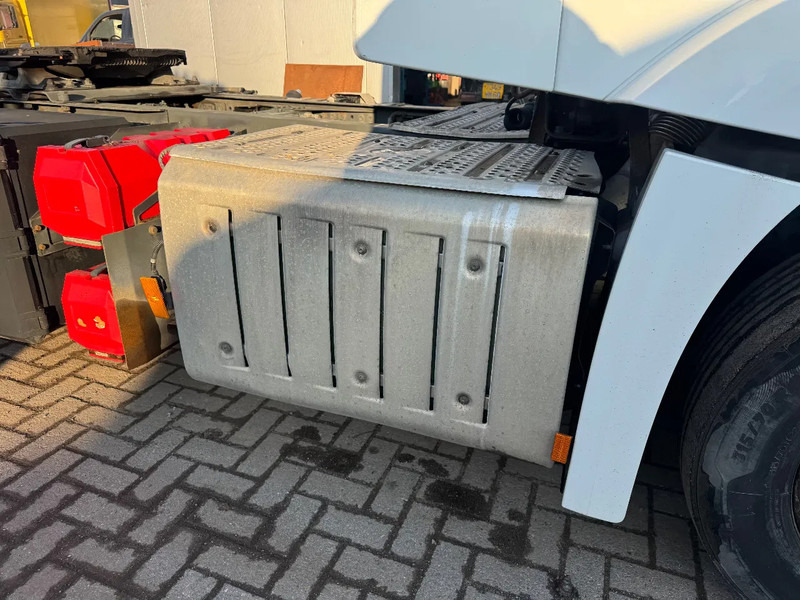 Mercedes-Benz Actros 1843 **BLUETEC 6-LOW MILEAGE-FRENCH TRUCK** - Tractor: foto 4 Mercedes-Benz Actros 1843 **BLUETEC 6-LOW MILEAGE-FRENCH TRUCK** - Tractor: foto 4