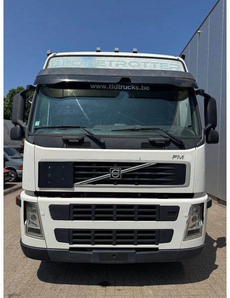 Volvo FM 300 **EURO 3-BELGIAN TRUCK-I SHIFT-PTO** - Tractor: foto 2 Volvo FM 300 **EURO 3-BELGIAN TRUCK-I SHIFT-PTO** - Tractor: foto 2