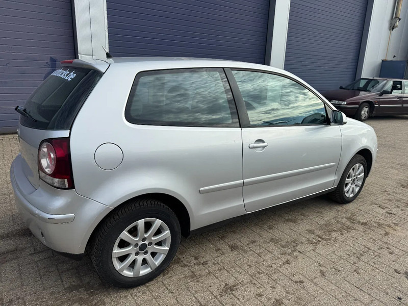 Volkswagen Polo **EURO4-1198CC-BELGIAN CAR** - Sedã: foto 4 Volkswagen Polo **EURO4-1198CC-BELGIAN CAR** - Sedã: foto 4