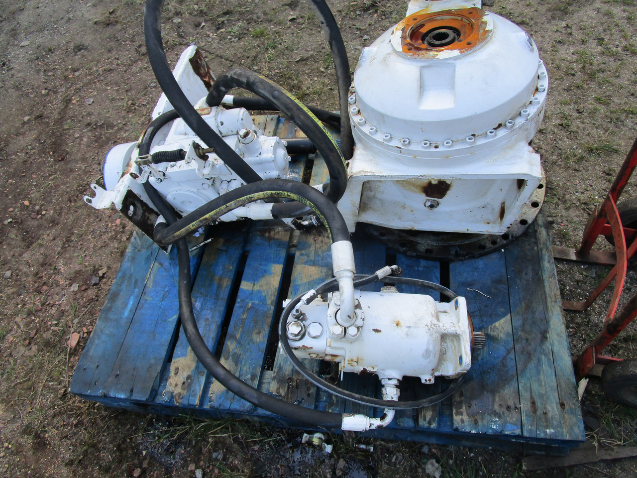 CONCRETE MIXER DRIVELINE & GEARBOX COMPLETE - Caixa de câmbio de Veículo municipal/ Especial: foto 5 CONCRETE MIXER DRIVELINE & GEARBOX COMPLETE - Caixa de câmbio de Veículo municipal/ Especial: foto 5