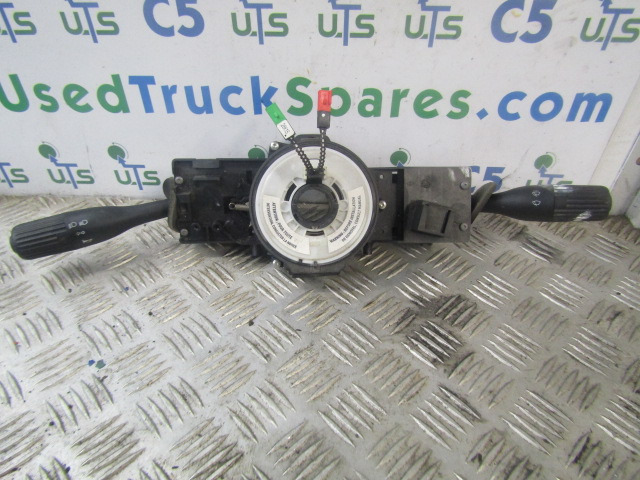 DAF LF 220 INDICATOR / WIPER STALK COMPLETE P/NO 7421535734 / 7421535775 - Cabine e interior de Caminhão: foto 1 DAF LF 220 INDICATOR / WIPER STALK COMPLETE P/NO 7421535734 / 7421535775 - Cabine e interior de Caminhão: foto 1