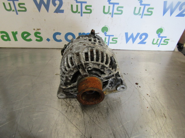 DENNIS ELITE II BOSCH ALTERNATOR P/NO 0124555005 - Sistema elétrico de Veículo municipal/ Especial: foto 1 DENNIS ELITE II BOSCH ALTERNATOR P/NO 0124555005 - Sistema elétrico de Veículo municipal/ Especial: foto 1