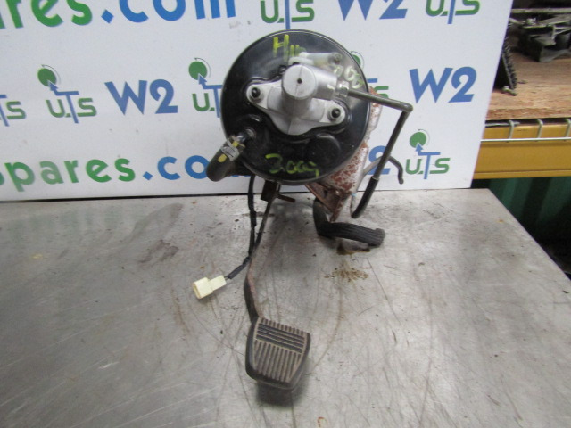 HINO 300 SERIES CLUTCH SERVO COMPLETE P/NO 131030-30030 - Motor e peças de Caminhão: foto 1 HINO 300 SERIES CLUTCH SERVO COMPLETE P/NO 131030-30030 - Motor e peças de Caminhão: foto 1